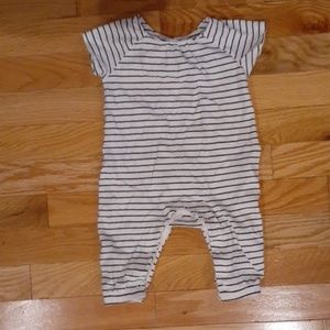 🥰 Old Navy Girls One Piece